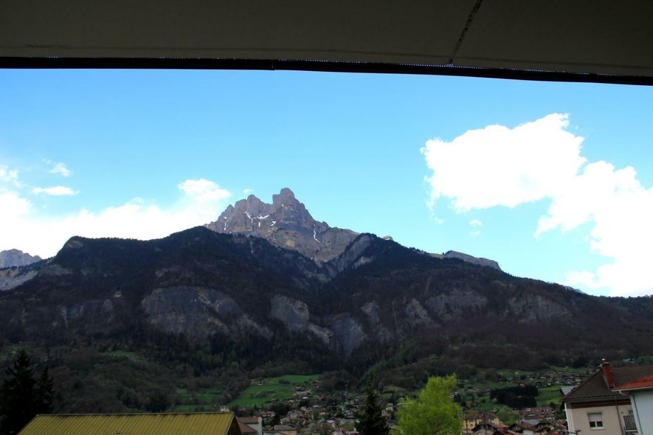 Appartement Au Pied Du Mont-Blanc ! Sallanches Bagian luar foto